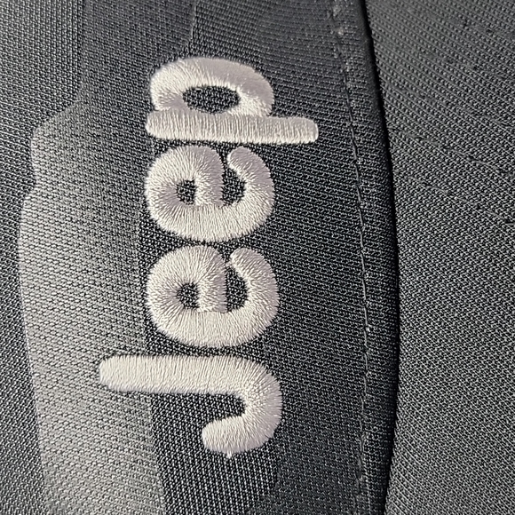 Jeep Brand Trucker Hat With USA Flag πΊπΈ Detail β|||||||β - Picture 2 of 8